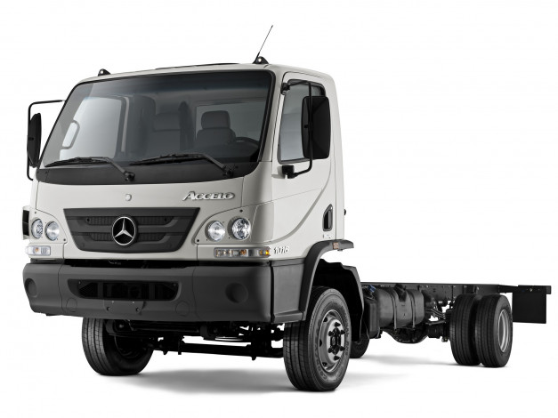 Обои картинки фото автомобили, mercedes trucks, accelo