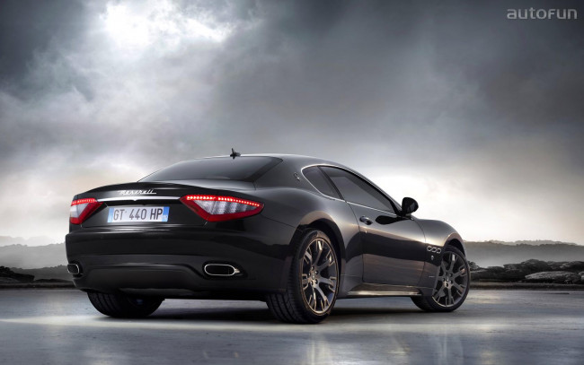 Обои картинки фото maserati, granturismo, автомобили