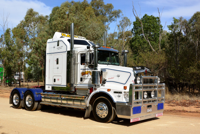 Обои картинки фото автомобили, kenworth, тяжелый, грузовик, седельный, тягач