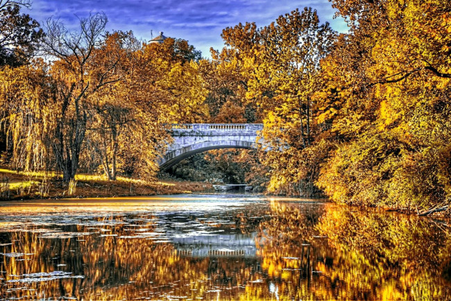 Обои картинки фото природа, парк, осень, мостик, водоем