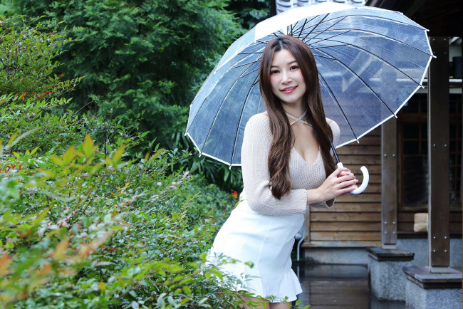 Обои картинки фото девушки, - азиатки, азиатка, платье, мини, зонт