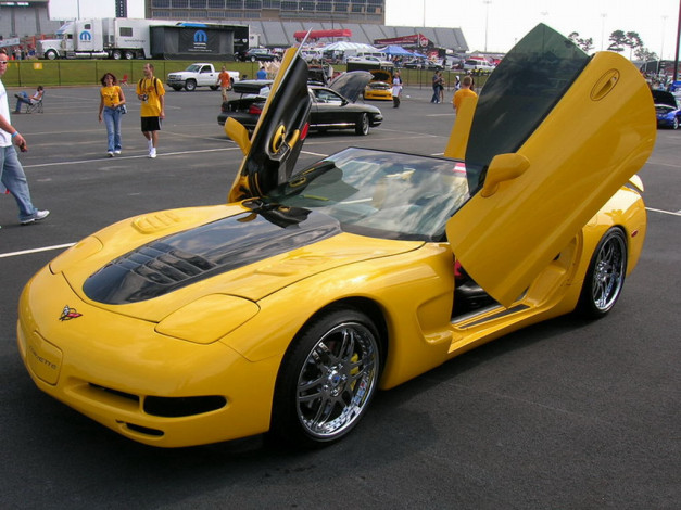 Обои картинки фото corvette, c5, 1997, автомобили, выставки, уличные, фото