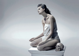 Картинка -Unsort+Креатив девушки unsort креатив медитация череп колье