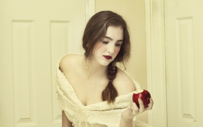 Обои картинки фото -Unsort Креатив, девушки, unsort, креатив, яблоко