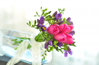 Картинка цветы букеты композиции тюльпаны фрезия