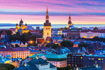 обоя tallinn,  estonia, города, таллин , эстония, таллин, estonia, панорама, здания, ночной, город