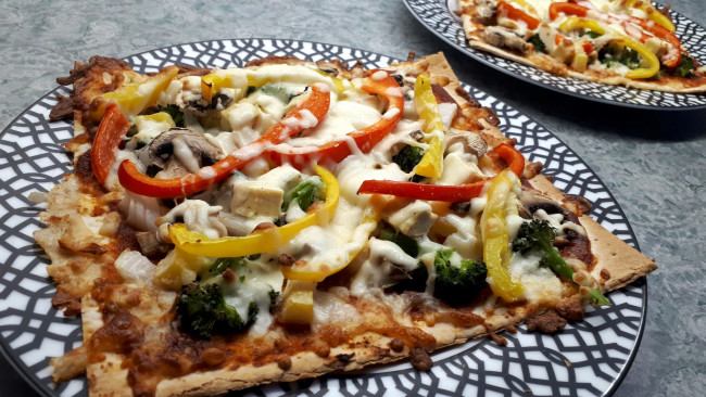 Обои картинки фото еда, пицца, овощная