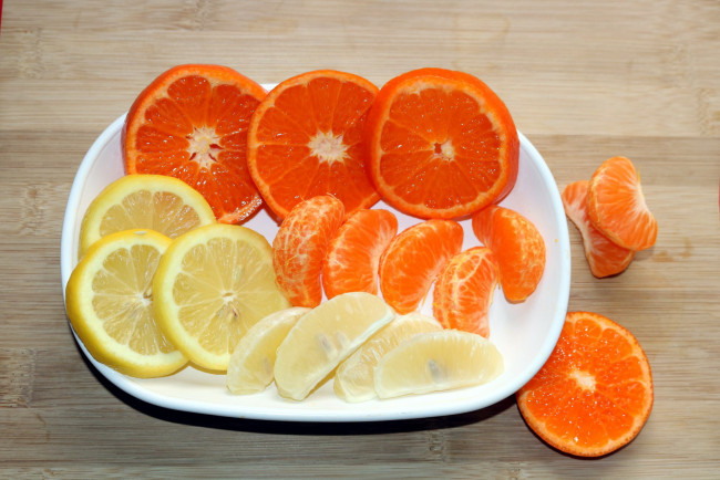 Обои картинки фото еда, цитрусы, лимон, апельсин, мандарин