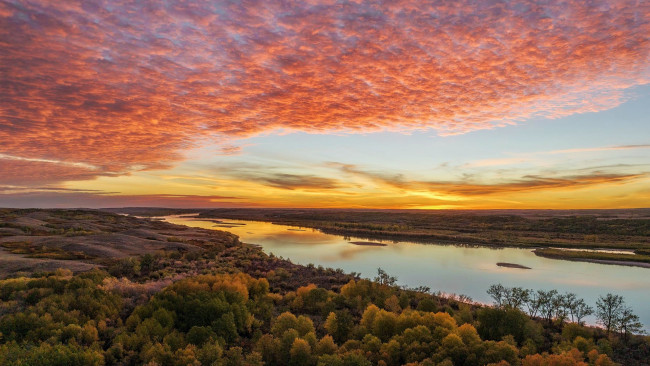 Обои картинки фото north saskatchewan river valley, saskatchewan, природа, реки, озера, north, river, valley