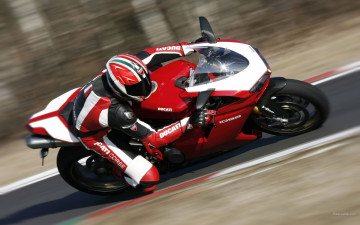 Картинка ducati 1098r мотоциклы