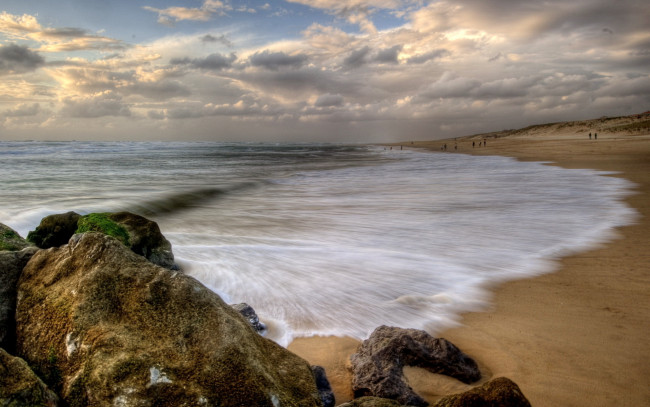 Обои картинки фото природа, побережье, море, берег, волны, песок, камни, лето