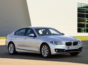 Картинка автомобили bmw светлый 2013г f10 sedan 518d