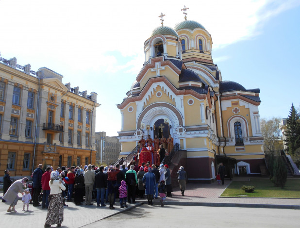 Обои картинки фото города, - православные церкви,  монастыри, город, здание, церковь, храм