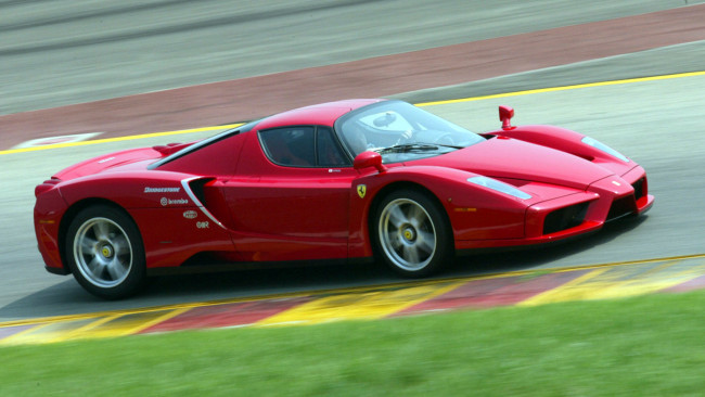 Обои картинки фото ferrari, enzo, автомобили, италия, спортивные, гоночные, s, p, a