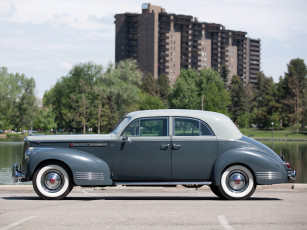 Картинка автомобили packard 1941г 180 custom super eight sport brougham lebaron