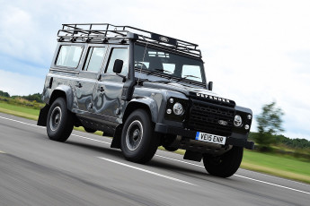 Картинка автомобили land-rover land rover defender 110 2015г uk-spec adventure