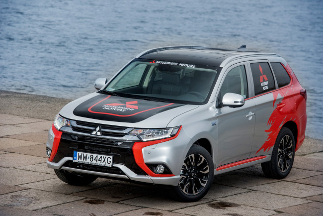 Обои картинки фото автомобили, mitsubishi, outlander, style, phev, rally, 2016г