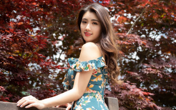 Картинка девушки -+азиатки азиатка платье улыбка