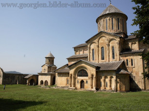 обоя georgia, gelati, города, православные, церкви, монастыри