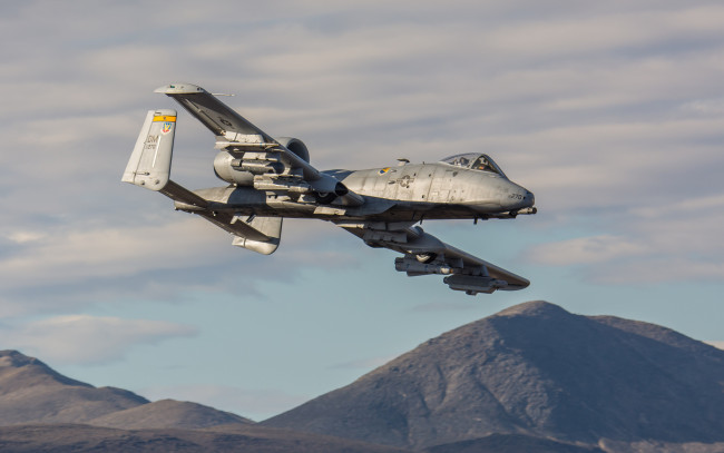 Обои картинки фото a-10c thunderbolt ii, авиация, боевые самолёты, ввс