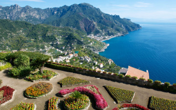Картинка italy города пейзажи побережье море италия клумбы городок горы цветы