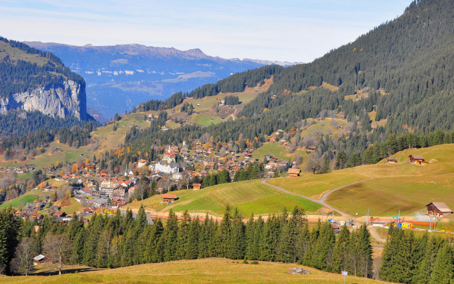 Обои картинки фото switzerland, города, пейзажи, швейцария, леса, горы, городок