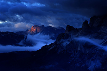 Картинка природа горы скалы пики утро италия доломитовые альпы свет