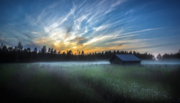 Картинка природа восходы закаты утро туман поле дом