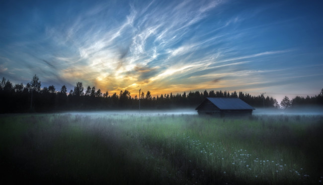 Обои картинки фото природа, восходы, закаты, утро, туман, поле, дом
