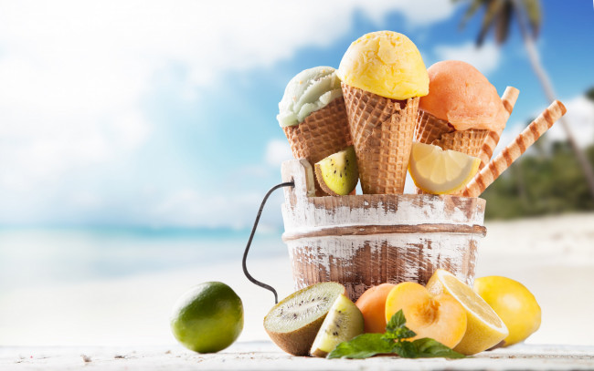 Обои картинки фото еда, мороженое,  десерты, пляж, фрукты, рожок, сладкое, десерт, fruits, tropical, dessert, sweet, ice, cream