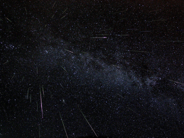 Обои картинки фото персеиды, космос, кометы, метеориты
