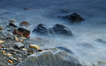 Картинка природа побережье дымка вода камни