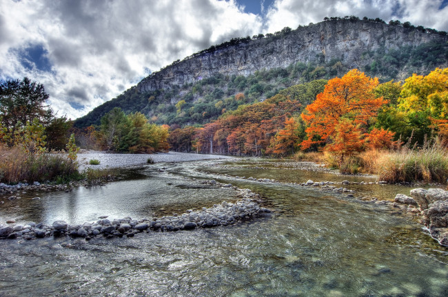 Обои картинки фото природа, реки, озера, осень, камни, гора, деревья, вода, течение