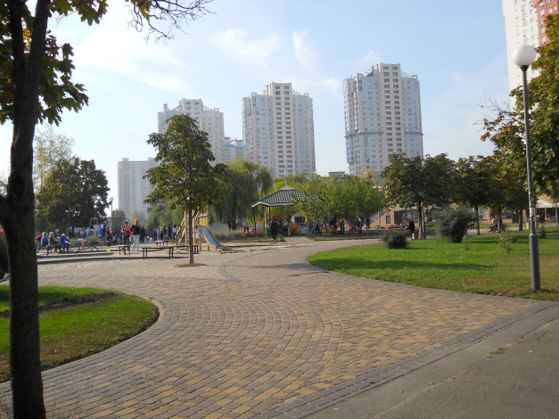 Обои картинки фото парк у озера тельбин, города, - улицы,  площади,  набережные, парк, у, озера, тельбин, осень, киев