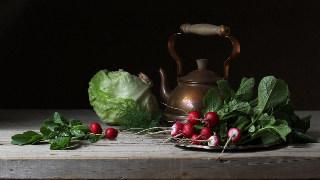 Обои картинки фото еда, овощи, редис, салат, чайник