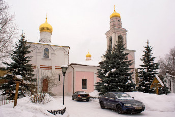 Картинка храм рождества богородицы старом симонове города православные церкви монастыри ели снег автомобили