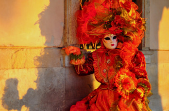 Картинка разное маски карнавальные костюмы красный карнавал венеция
