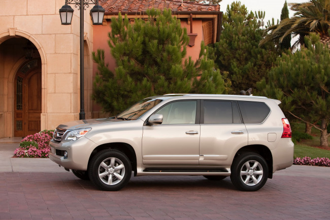 Обои картинки фото 2010, lexus, gx460, автомобили, парк, дом