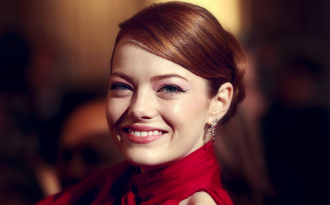 Обои картинки фото девушки, emma stone, рыжая, лицо, улыбка