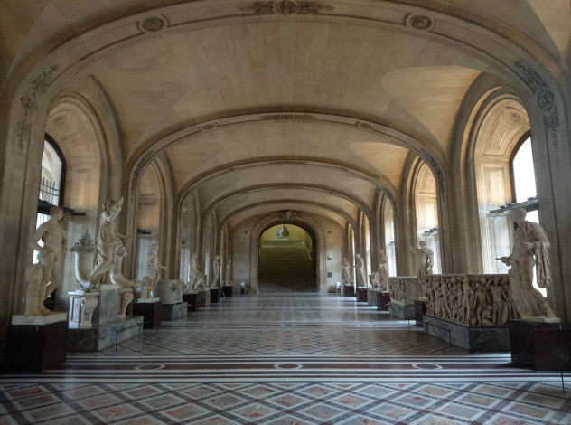 Обои картинки фото the galerie daru in the louvre museum, интерьер, дворцы,  музеи, the, galerie, daru, in, louvre, museum