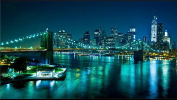 обоя manhattan, города, нью-йорк , сша, ночь, огни, небоскребы, мост, горд, пролив