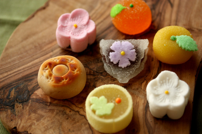 Обои картинки фото wagashi, еда, конфеты,  шоколад,  сладости, japanese, sweets, вагаси, сладости
