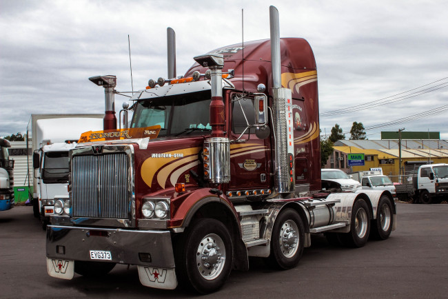 Обои картинки фото western star, автомобили, сша, запчасти, тяжелые, грузовики, western, star, trucks