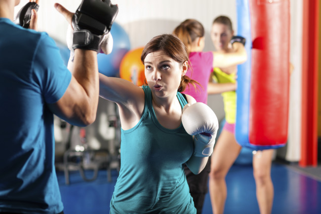 Обои картинки фото бокс, спорт, женщины, тренировка
