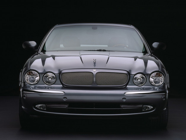 Обои картинки фото 2004, jaguar, xjr, автомобили