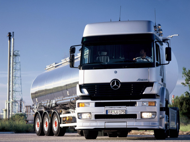 Обои картинки фото автомобили, mercedes, trucks