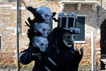 Картинка разное маски +карнавальные+костюмы карнавал маска черепа