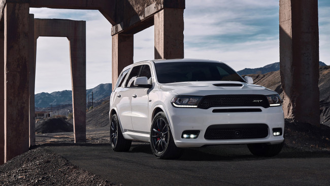 Обои картинки фото dodge durango srt 2018, автомобили, dodge, 2018, srt, durango, внедорожник, белый