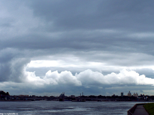 Обои картинки фото небо, над, питером, города, санкт, петербург, петергоф, россия