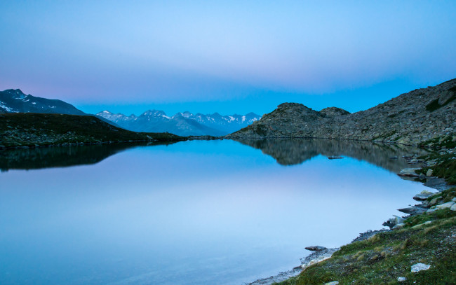 Обои картинки фото природа, реки, озера, озеро, швейцарские, альпы, swiss, alps, lake, luter, горы
